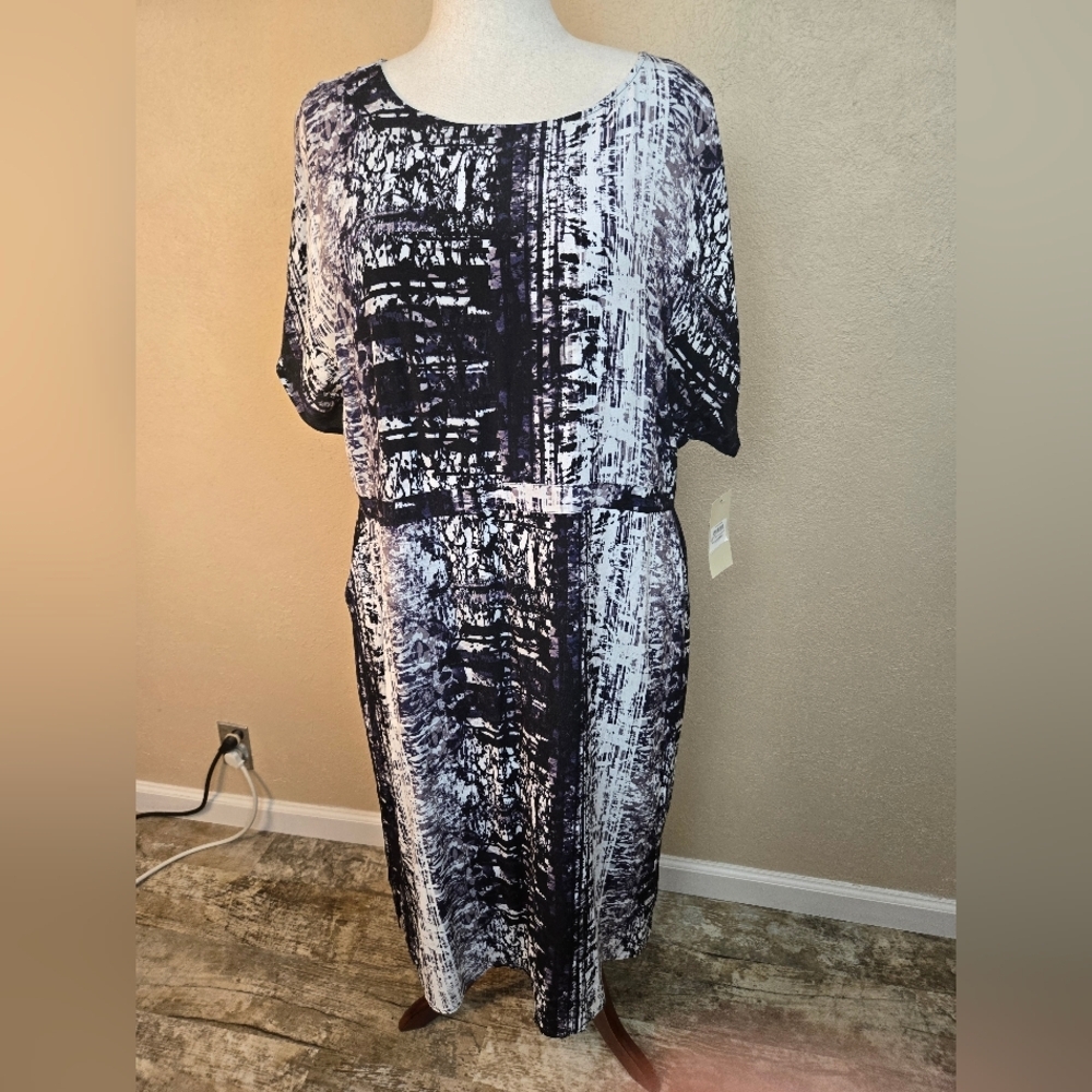 Sejour Black and White Brushstroke Print Midi Dress 18W NWT (6138)